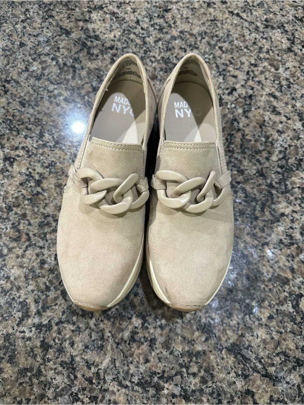 Madden NYC Size 7. 5 Platform Slip-On Loafers with Chain Accent - Beige GUC - Picture 2 of 5